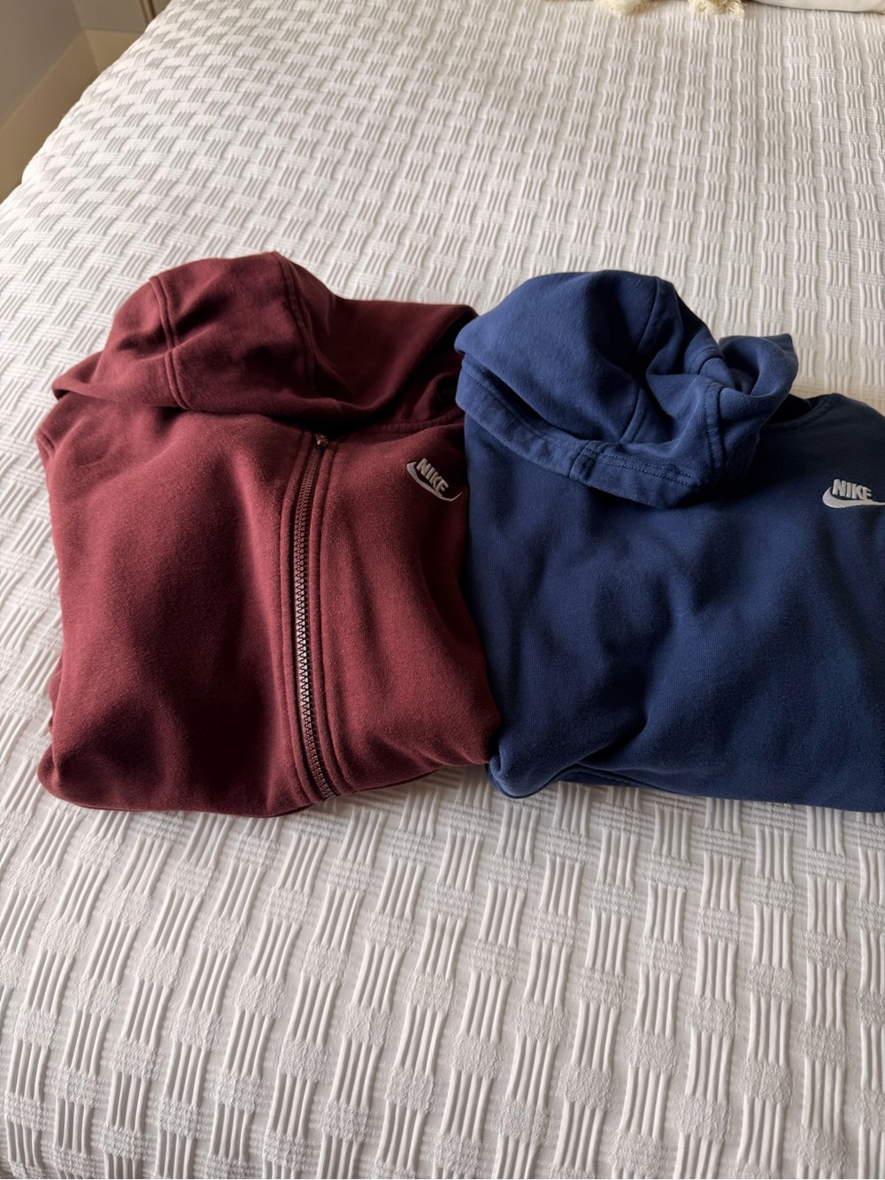 Boys Nike Hooded Sweatshirts